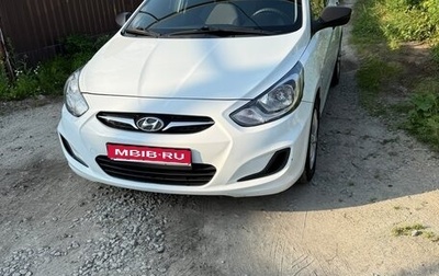 Hyundai Solaris II рестайлинг, 2013 год, 1 000 000 рублей, 1 фотография