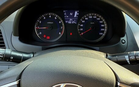 Hyundai Solaris II рестайлинг, 2013 год, 1 000 000 рублей, 8 фотография