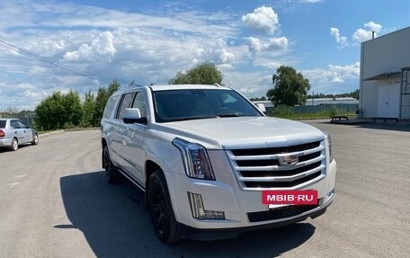 Cadillac Escalade IV, 2015 год, 3 300 000 рублей, 8 фотография