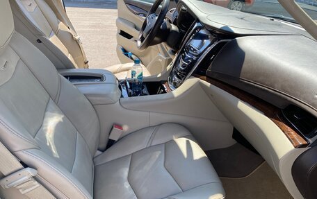 Cadillac Escalade IV, 2015 год, 3 300 000 рублей, 19 фотография