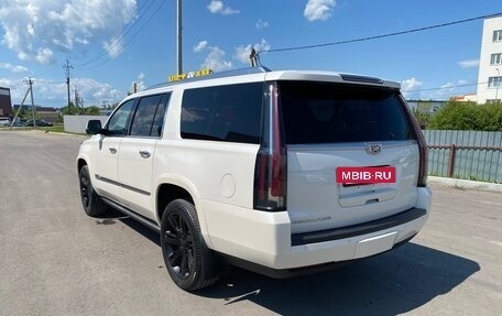 Cadillac Escalade IV, 2015 год, 3 300 000 рублей, 15 фотография
