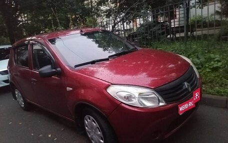 Renault Sandero I, 2012 год, 305 000 рублей, 1 фотография