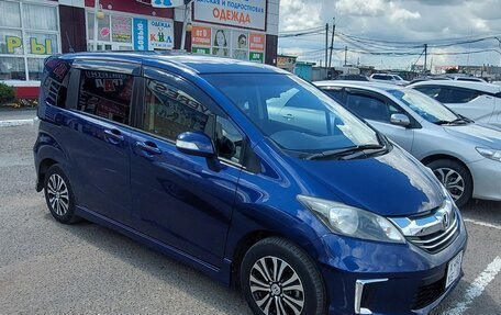 Honda Freed I, 2014 год, 1 190 000 рублей, 5 фотография