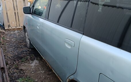 Mitsubishi Dion I рестайлинг, 2000 год, 290 000 рублей, 4 фотография