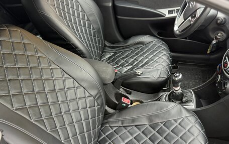 Hyundai Solaris II рестайлинг, 2012 год, 800 000 рублей, 8 фотография