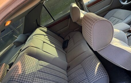 Mercedes-Benz E-Класс, 1994 год, 285 000 рублей, 3 фотография