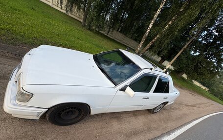 Mercedes-Benz E-Класс, 1994 год, 285 000 рублей, 10 фотография