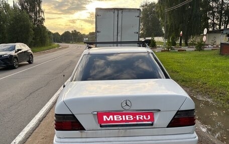 Mercedes-Benz E-Класс, 1994 год, 285 000 рублей, 9 фотография