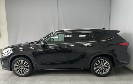 Toyota Highlander, 2021 год, 6 240 000 рублей, 9 фотография