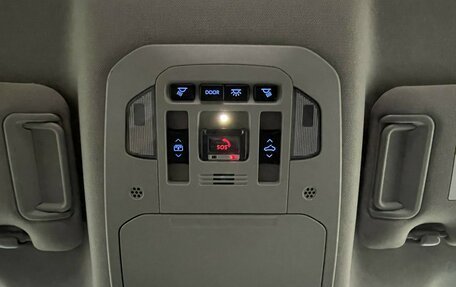 Toyota Highlander, 2021 год, 6 240 000 рублей, 26 фотография