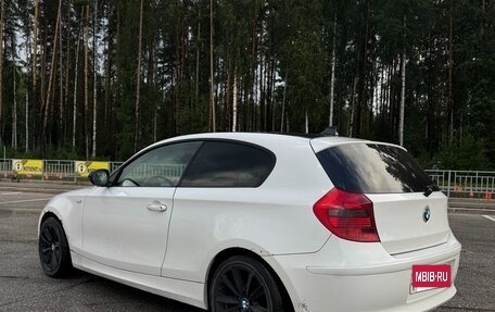 BMW 1 серия, 2010 год, 670 000 рублей, 16 фотография