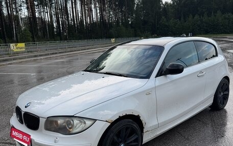 BMW 1 серия, 2010 год, 670 000 рублей, 17 фотография
