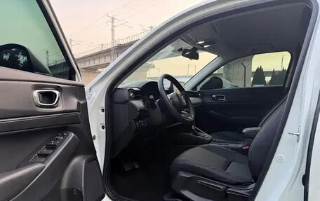 Honda Vezel, 2023 год, 1 690 300 рублей, 8 фотография