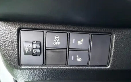 Honda Vezel, 2023 год, 1 690 300 рублей, 12 фотография