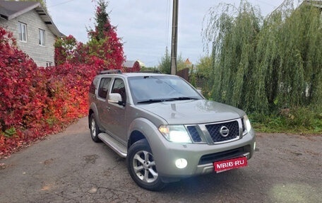 Nissan Pathfinder, 2012 год, 1 500 000 рублей, 1 фотография
