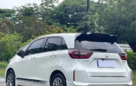 Honda Fit, 2022 год, 982 000 рублей, 7 фотография