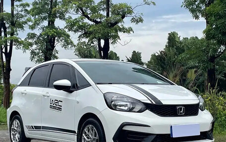 Honda Fit, 2022 год, 982 000 рублей, 3 фотография