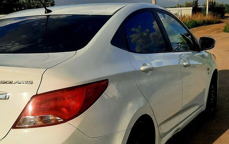 Hyundai Solaris II рестайлинг, 2015 год, 949 000 рублей, 12 фотография