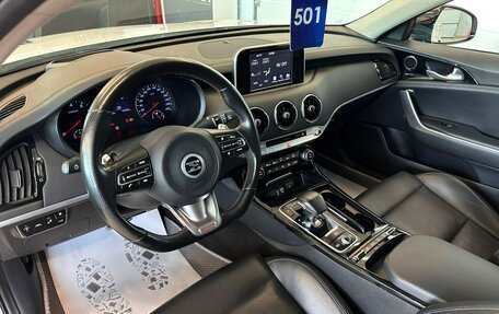 KIA Stinger I, 2017 год, 2 929 000 рублей, 11 фотография