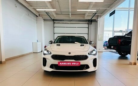 KIA Stinger I, 2017 год, 2 929 000 рублей, 9 фотография
