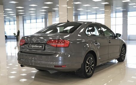 Volkswagen Jetta VI, 2015 год, 1 198 000 рублей, 2 фотография