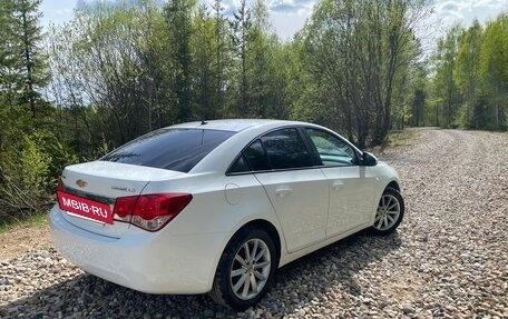Chevrolet Cruze II, 2012 год, 700 000 рублей, 2 фотография