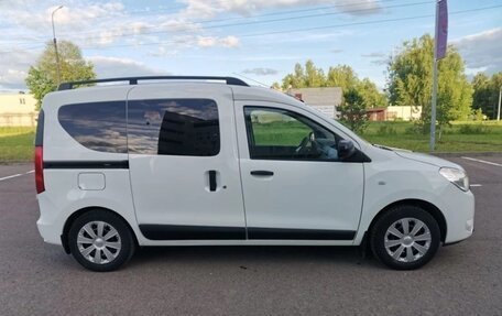 Renault Dokker, 2019 год, 1 250 000 рублей, 4 фотография