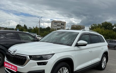 Skoda Kodiaq I, 2022 год, 3 385 000 рублей, 2 фотография