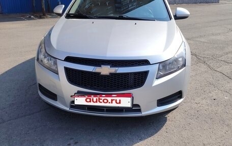 Chevrolet Cruze II, 2010 год, 770 000 рублей, 10 фотография