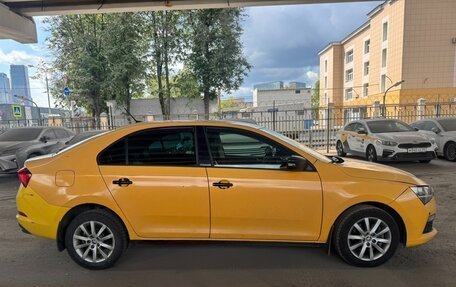 Skoda Rapid II, 2022 год, 1 350 000 рублей, 2 фотография