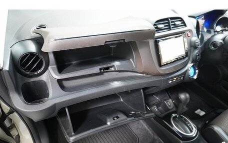 Honda Fit Shuttle I рестайлинг, 2013 год, 650 000 рублей, 12 фотография