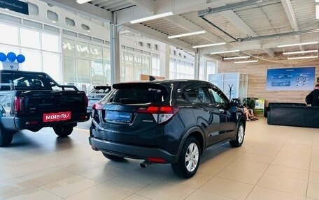 Honda Vezel, 2014 год, 1 499 999 рублей, 6 фотография