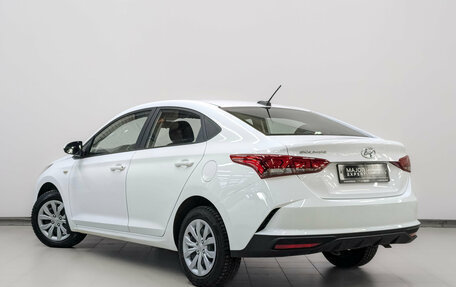 Hyundai Solaris II рестайлинг, 2022 год, 1 650 000 рублей, 6 фотография