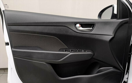 Hyundai Solaris II рестайлинг, 2022 год, 1 650 000 рублей, 18 фотография