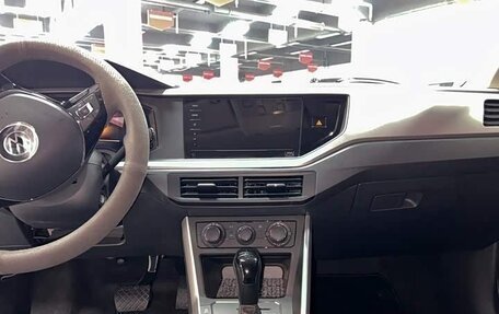 Volkswagen Polo, 2024 год, 1 200 000 рублей, 14 фотография