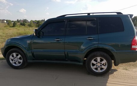 Mitsubishi Pajero III рестайлинг, 2005 год, 900 000 рублей, 1 фотография