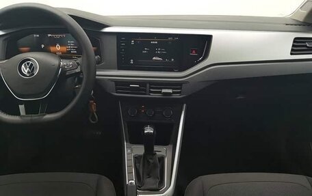 Volkswagen Polo, 2023 год, 1 150 000 рублей, 12 фотография