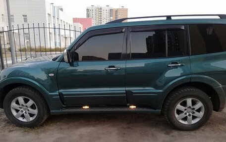 Mitsubishi Pajero III рестайлинг, 2005 год, 900 000 рублей, 2 фотография
