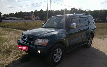 Mitsubishi Pajero III рестайлинг, 2005 год, 900 000 рублей, 10 фотография