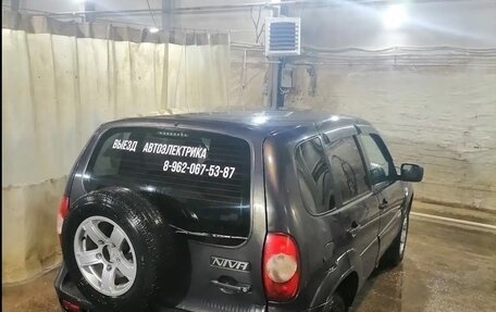Chevrolet Niva I рестайлинг, 2016 год, 660 000 рублей, 16 фотография