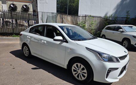 KIA Rio IV, 2019 год, 1 300 000 рублей, 4 фотография