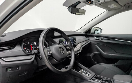 Skoda Octavia IV, 2021 год, 2 320 000 рублей, 15 фотография