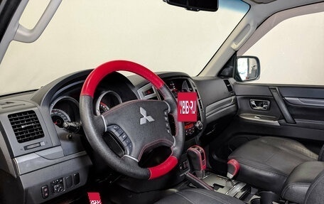 Mitsubishi Pajero IV, 2019 год, 3 680 000 рублей, 15 фотография