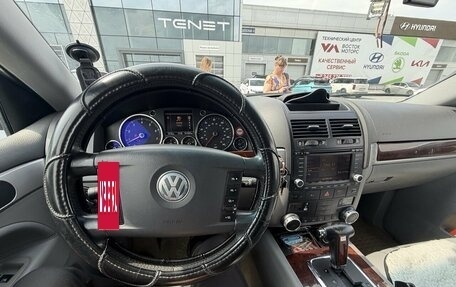 Volkswagen Touareg III, 2004 год, 890 000 рублей, 12 фотография