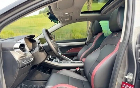 Geely Coolray I, 2022 год, 1 200 000 рублей, 8 фотография