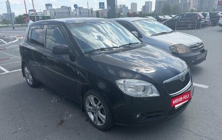 Skoda Fabia II, 2008 год, 450 000 рублей, 2 фотография
