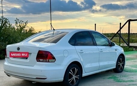 Volkswagen Polo VI (EU Market), 2015 год, 1 150 000 рублей, 2 фотография