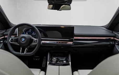 BMW 5 серия, 2026 год, 13 950 000 рублей, 14 фотография
