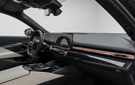 BMW 5 серия, 2026 год, 13 950 000 рублей, 21 фотография