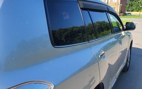 Toyota Highlander III, 2011 год, 1 890 000 рублей, 6 фотография